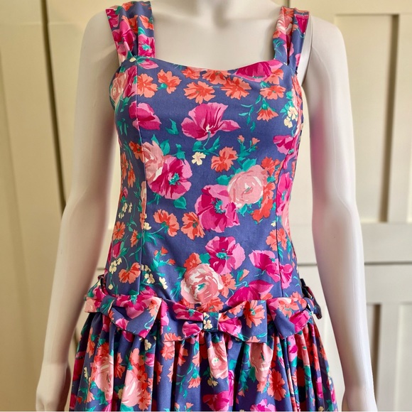 Vintage 1980’s Laura Ashley Floral Bow Dress - Picture 2 of 10